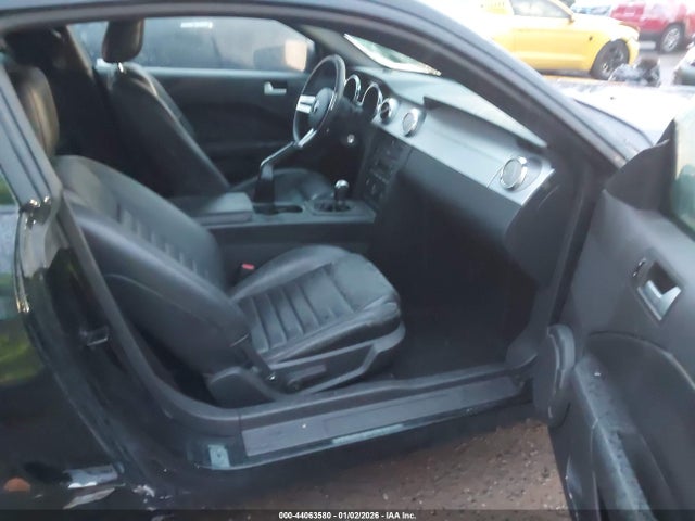 2005 FORD MUSTANG 1ZVFT82H355101074 Photo 4