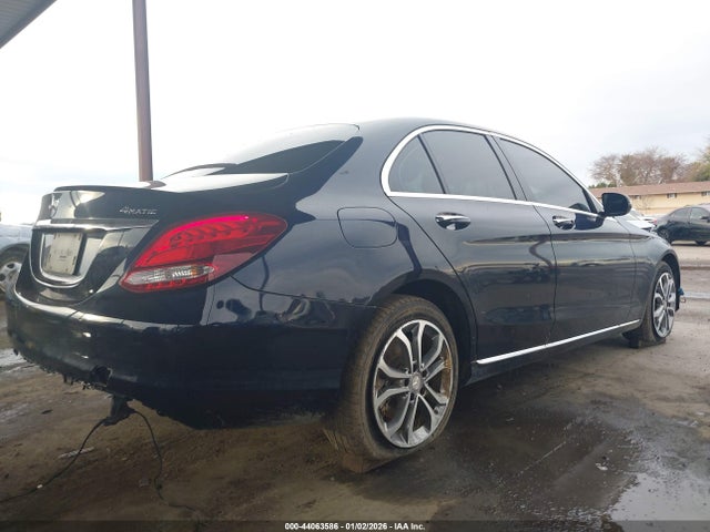 55SWF4KB0GU135066 Mercedes-Benz C 300 4matic