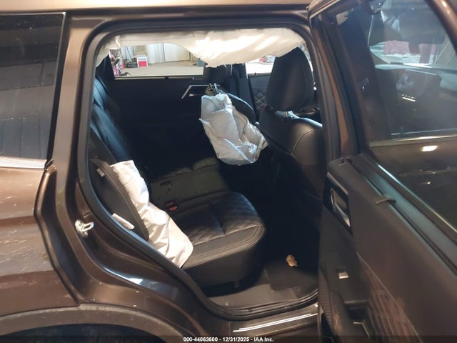 2024 MITSUBISHI OUTLANDER JA4J4WA89RZ018127 Photo 7