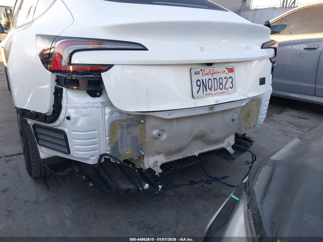 2024 TESLA MODEL 3 5YJ3E1EA1RF827798 Photo 5