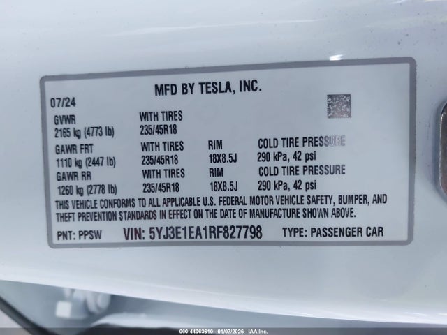 2024 TESLA MODEL 3 5YJ3E1EA1RF827798 Photo 8