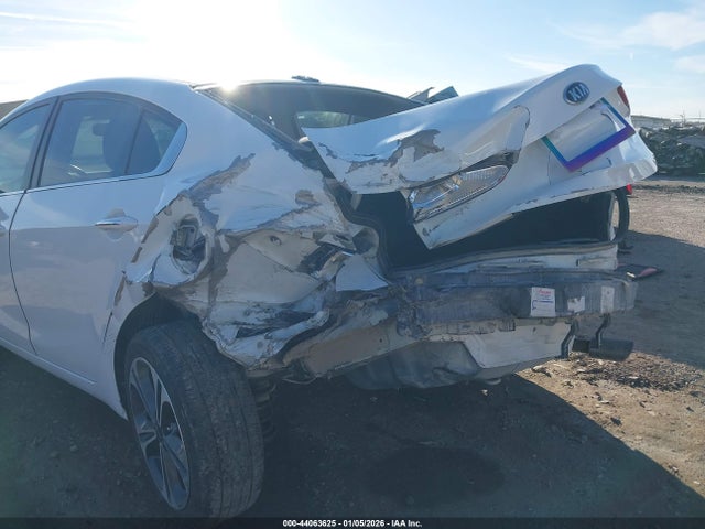 KNAFX4A8XE5194772 KIA FORTE EX