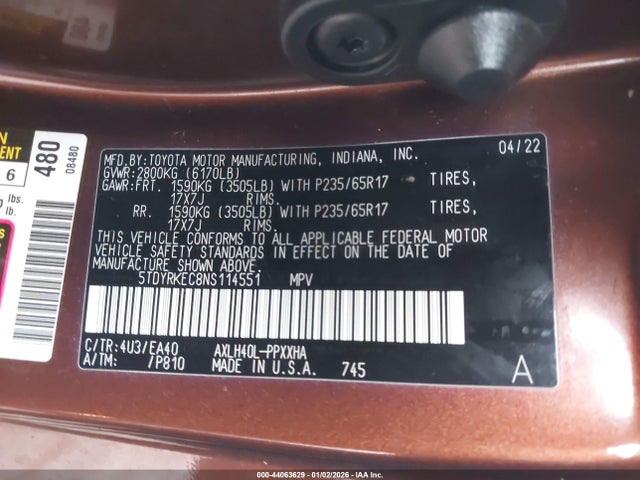 5TDYRKEC8NS114551 Toyota SIENNA XLE