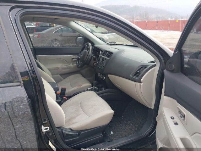 2017 MITSUBISHI OUTLANDER SPORT JA4AR3AU9HZ015904 Photo 4