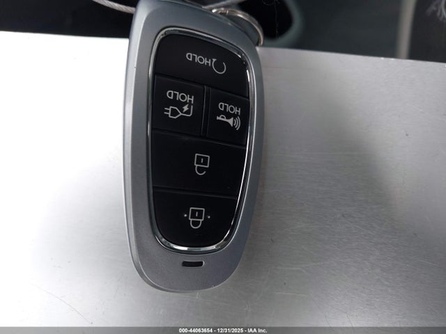KM8KM4AE1NU055843 Hyundai IONIQ 5 SE