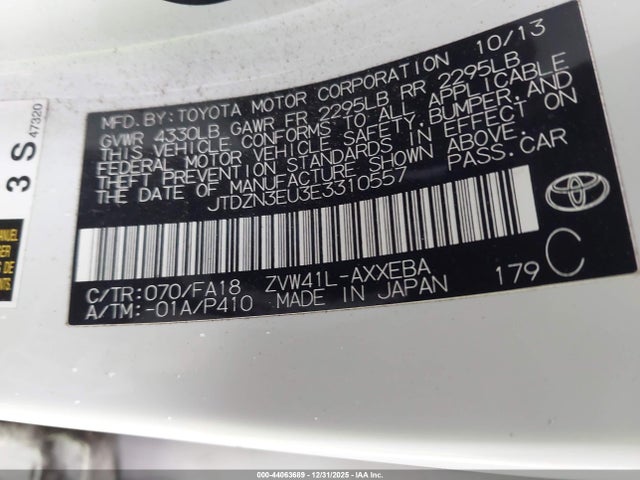 JTDZN3EU3E3310557 Toyota Prius V Three