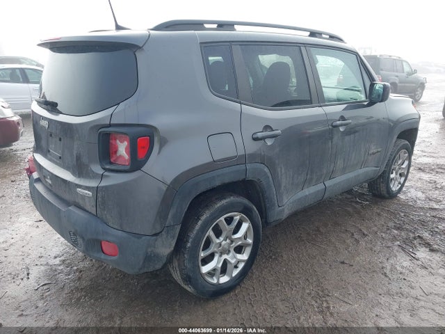 ZACCJBBB9JPJ19162 Jeep Renegade Latitude 4x4