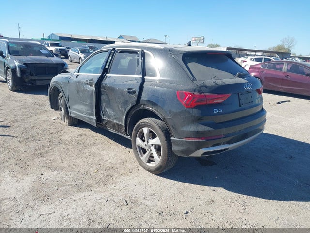 2020 AUDI Q3 WA1AECF35L1048823 Photo 2
