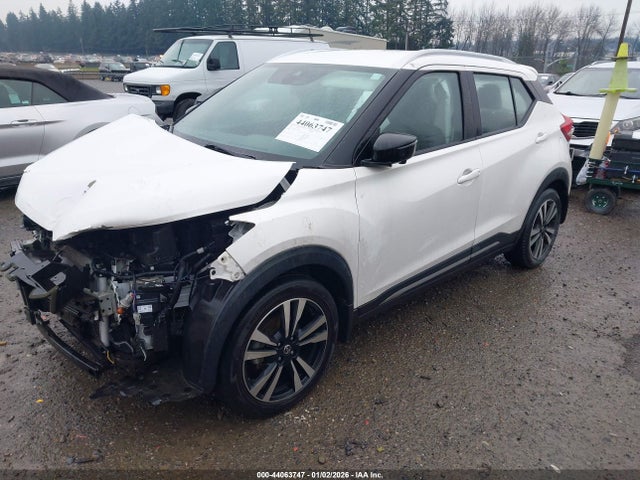 3N1CP5DV5LL532639 Nissan KICKS SR