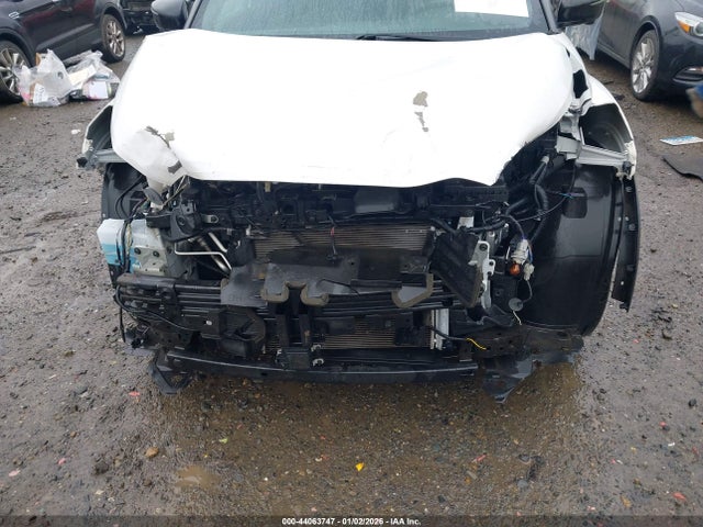 3N1CP5DV5LL532639 Nissan KICKS SR