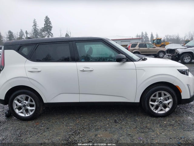 KNDJ23AUXR7227332 KIA SOUL S