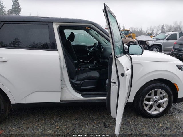 KNDJ23AUXR7227332 KIA SOUL S