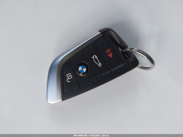 2020 BMW X2 WBXYH9C0XL5P71426 Photo 10