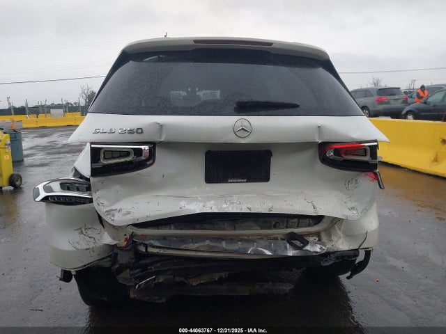 W1N4M4GB5MW102426 Mercedes-Benz GLB 250
