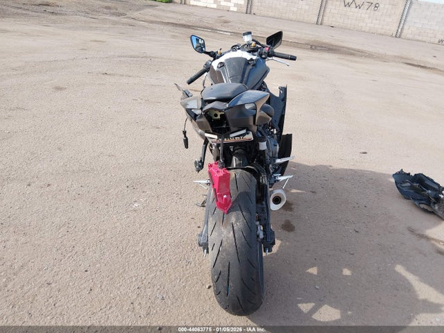 2025 YAMAHA YZFR7 JYARM38E7SA015309 Photo 5