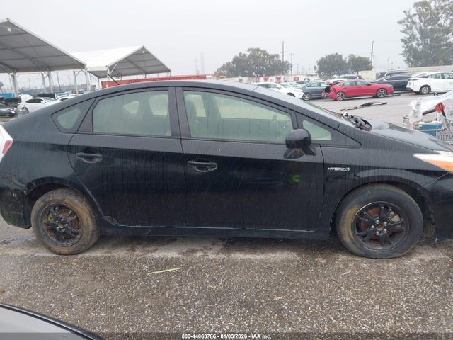 2013 Toyota Prius Two მანქანა იყიდება აუქციონზე, vin: JTDKN3DU3D5540203, აუქციონის ნომერი: 44063786