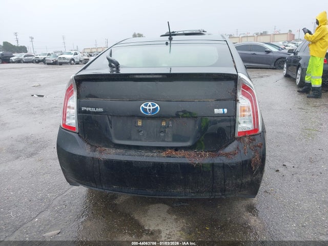 2013 Toyota Prius Two მანქანა იყიდება აუქციონზე, vin: JTDKN3DU3D5540203, აუქციონის ნომერი: 44063786