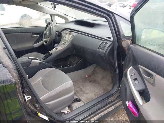 2013 Toyota Prius Two მანქანა იყიდება აუქციონზე, vin: JTDKN3DU3D5540203, აუქციონის ნომერი: 44063786