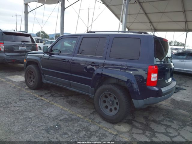 2015 JEEP PATRIOT 1C4NJRBB3FD239694 Photo 2