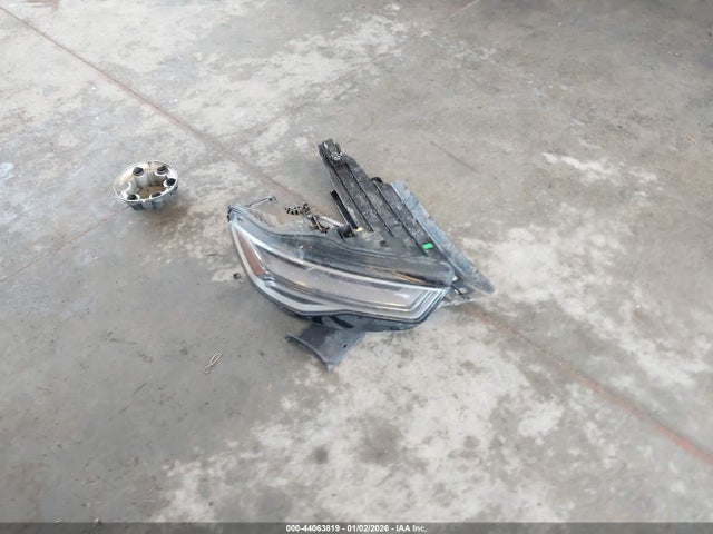 WAUG8AFC8JN017810 Audi A6 2.0t Premium