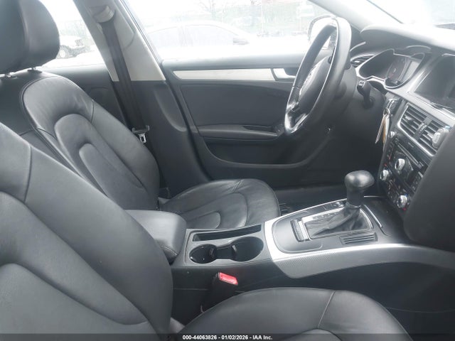 2013 AUDI A4 WAUEFAFL5DA054631 Photo 4