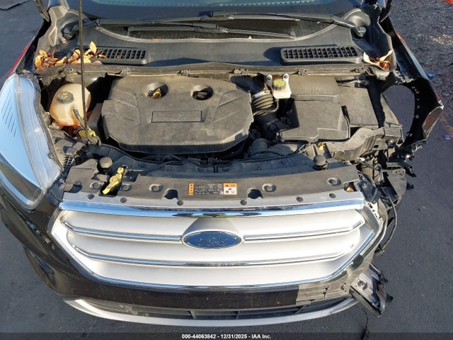 1FMCU0G92KUB12246 Ford ESCAPE SE