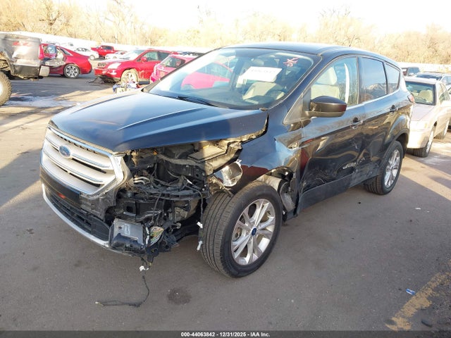 1FMCU0G92KUB12246 Ford ESCAPE SE