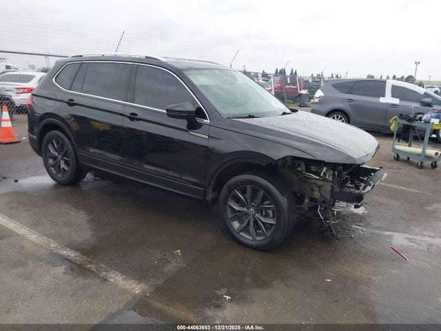 3VV3B7AX0NM033372 Volkswagen Tiguan 2.0t Se