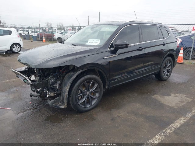 3VV3B7AX0NM033372 Volkswagen Tiguan 2.0t Se