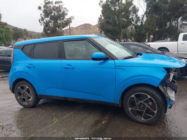 KNDJ33AU0R7226574 KIA SOUL EX