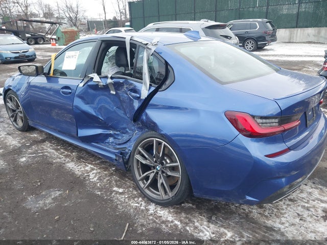 2022 BMW 3 SERIES 3MW5U9J04N8C32530 Photo 2