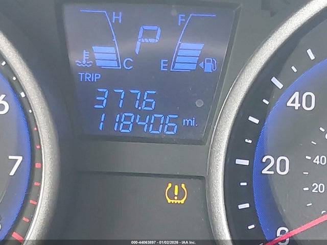 KM8JUCAG1EU877839 Hyundai TUCSON SE