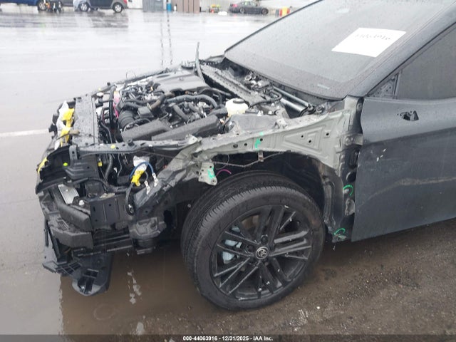4T1DAACK6SU648015 Toyota CAMRY SE
