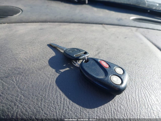 44063950 :رقم المزاد ، 1GKDT13S122310536 vin ، 2002 Gmc Envoy Slt مزاد بيع