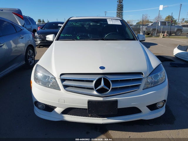 44063952 :رقم المزاد ، WDDGF8BB8AF438702 vin ، 2010 Mercedes-benz C 300 Sport 4matic مزاد بيع