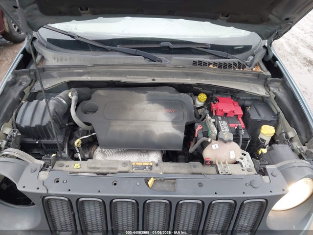 ZACCJABB0JPH62903 Jeep Renegade Altitude Fwd
