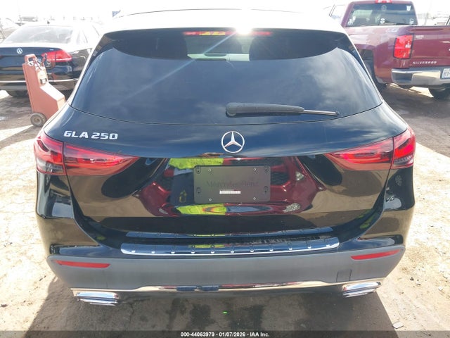 Продажа на аукционе авто 2021 Mercedes-benz Gla 250, vin: W1N4N4GB3MJ203569, номер лота: 44063979