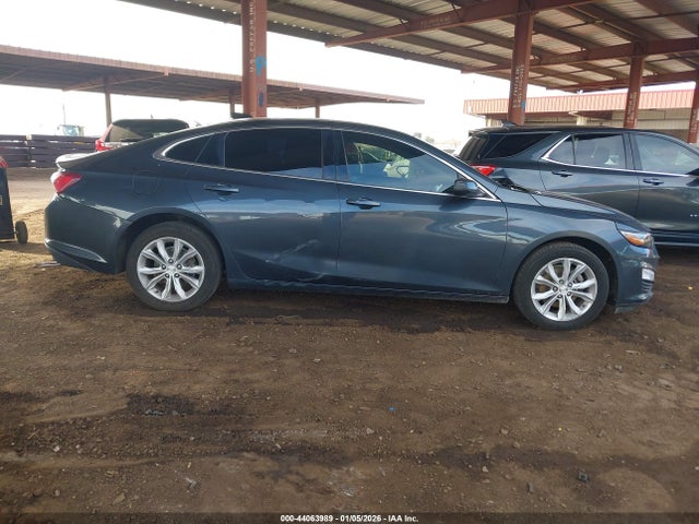 1G1ZD5ST0LF103123 Chevrolet Malibu Fwd Lt