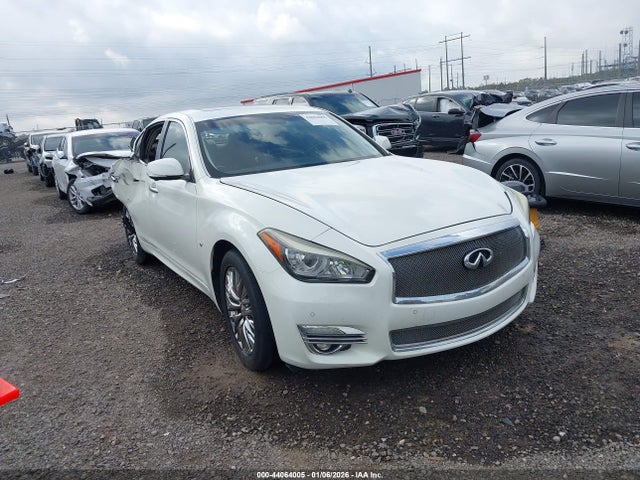 Продажа на аукционе авто 2015 Infiniti Q70 3.7, vin: JN1BY1AP4FM541639, номер лота: 44064005
