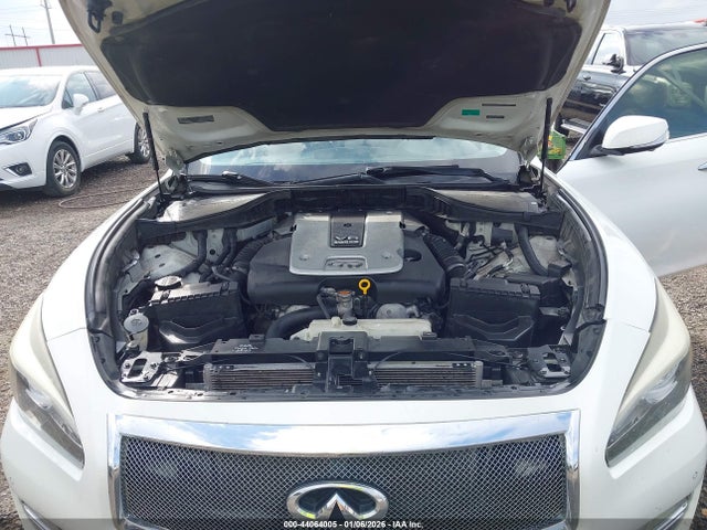 Продажа на аукционе авто 2015 Infiniti Q70 3.7, vin: JN1BY1AP4FM541639, номер лота: 44064005