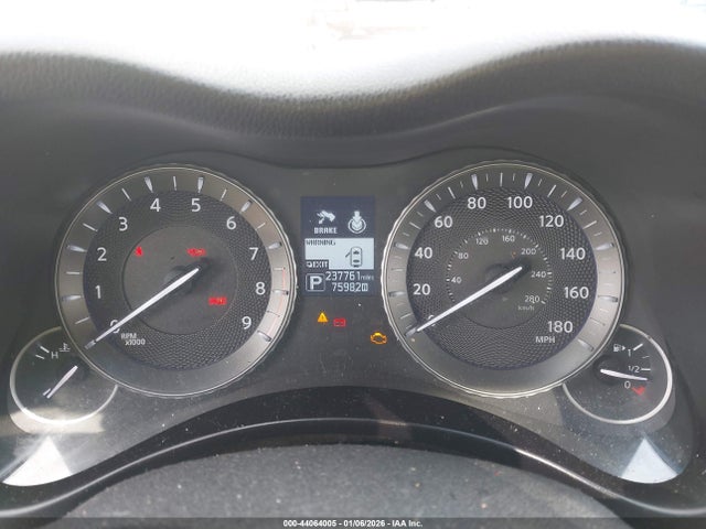 Продажа на аукционе авто 2015 Infiniti Q70 3.7, vin: JN1BY1AP4FM541639, номер лота: 44064005