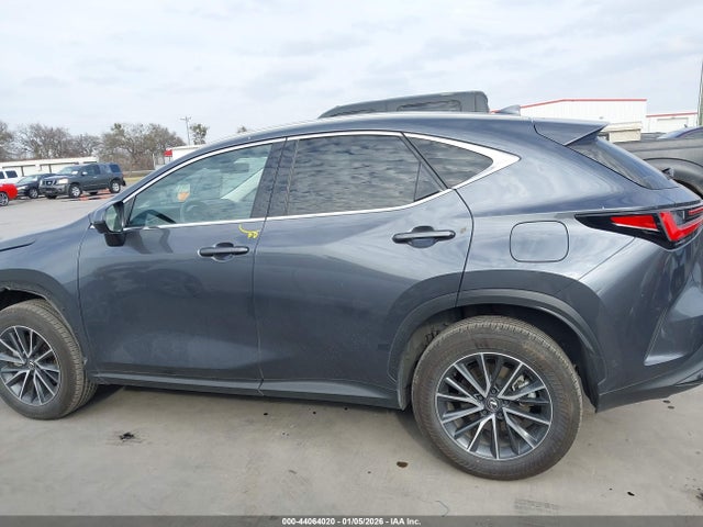 Продаж на аукціоні авто 2024 Lexus Nx 350h Luxury, vin: JTJHKCEZ2R5016381, номер лоту: 44064020