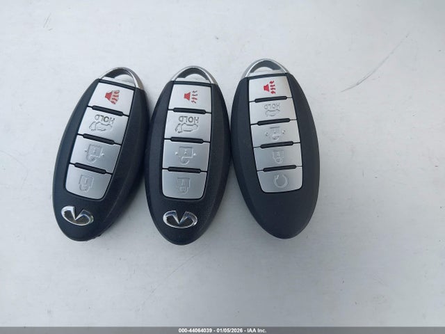 3PCAJ5M36KF135653 Infiniti Qx50 Luxe