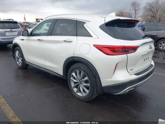 3PCAJ5M36KF135653 Infiniti Qx50 Luxe