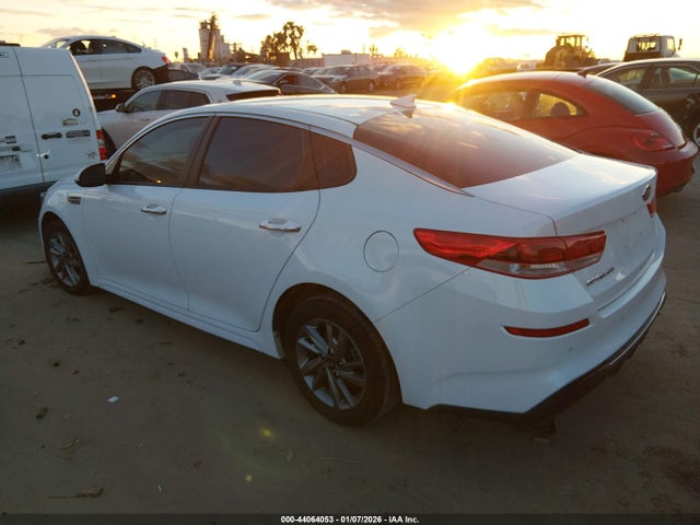 2019 KIA OPTIMA 5XXGT4L37KG287762 Photo 2