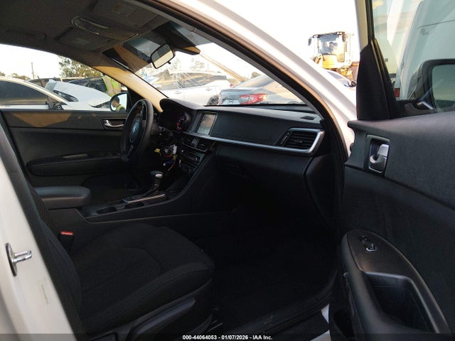 2019 KIA OPTIMA 5XXGT4L37KG287762 Photo 4