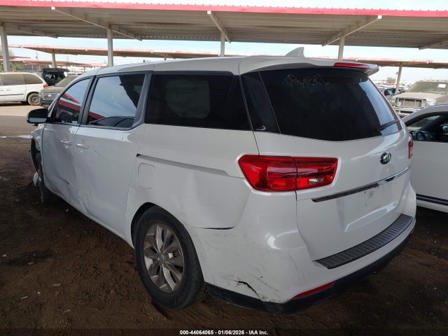 KNDMB5C10M6673189 KIA SEDONA LX