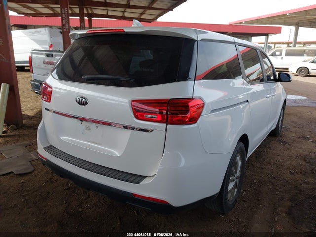 KNDMB5C10M6673189 KIA SEDONA LX