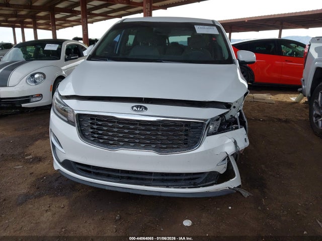 KNDMB5C10M6673189 KIA SEDONA LX