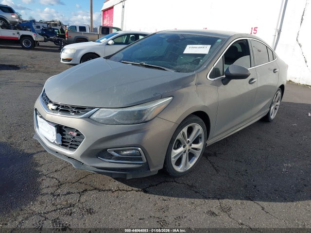 Chevrolet Cruze Premier Auto 2017 1G1BF5SM8H7109922 Image 2
